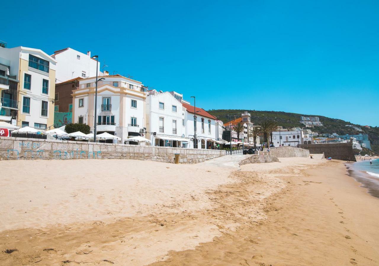 A Casa Dos Amigos Apartment Sesimbra Exterior photo